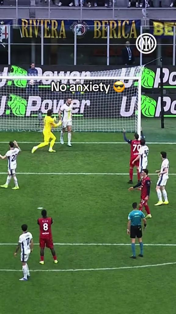 索默直呼專業(yè)，德弗里這次頭球解圍堪比一粒進球